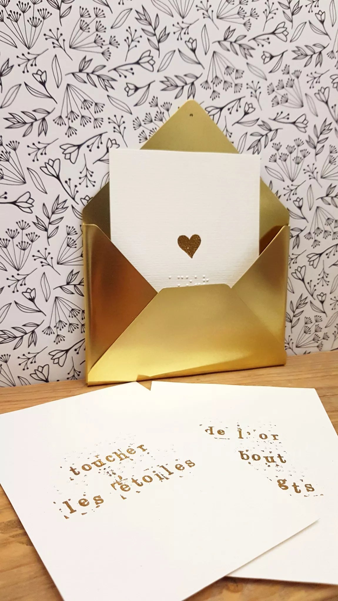 Grande enveloppe murale